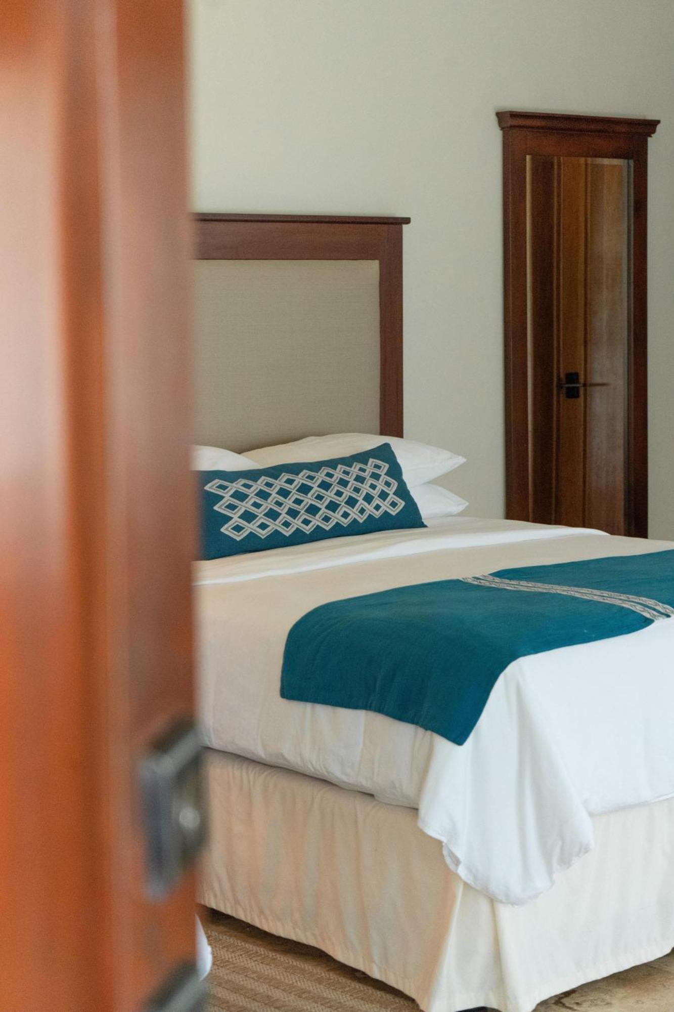 Bolontiku Boutique Hotel Member Of The Cayuga Collection San Andres Екстер'єр фото